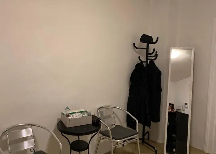 Three Bedrooms In Walking Center * וינה