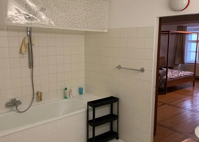 Three Bedrooms In Walking Center וינה